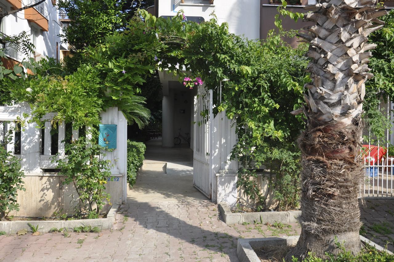 Hotel Villa Casablanca Bahtili Zewnętrze zdjęcie